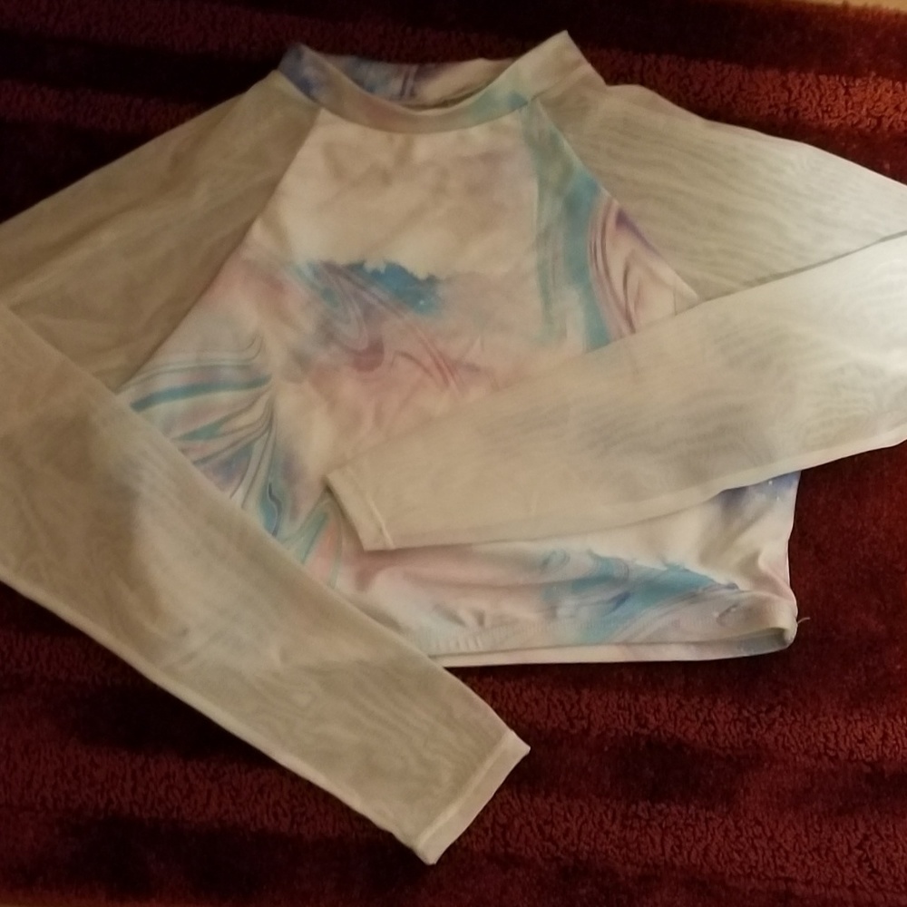 Active wear cropped top